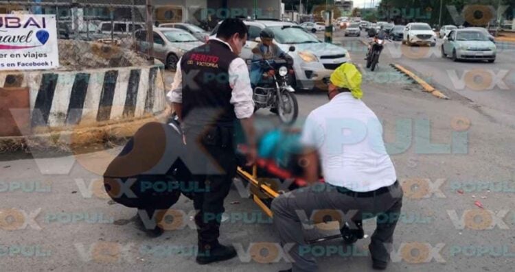 motociclista derribado Obrera Victoria