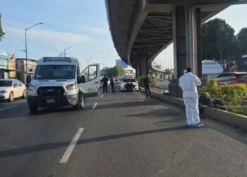 motociclista muro contencion Iztapalapa
