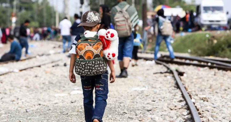 niñas niños migrantes Arquidiocesis