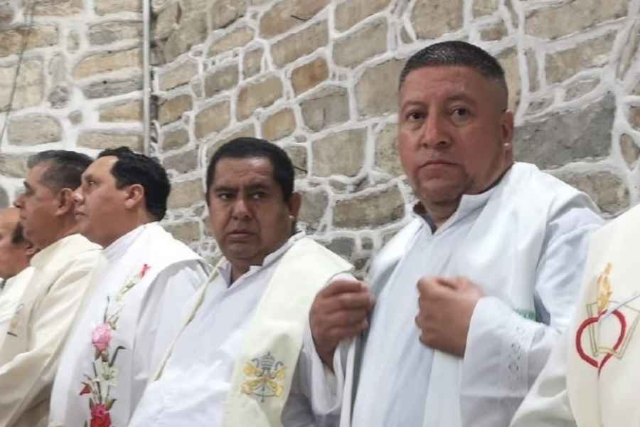 sacerdote Roman Hidalgo