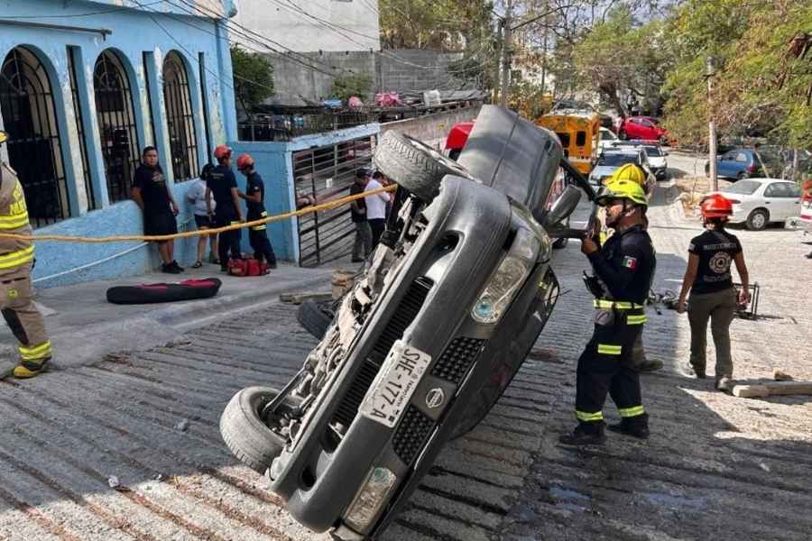 volcar su vehículo en Santa Catarina