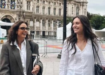 Aislinn Derbez Lorenza Ochmann