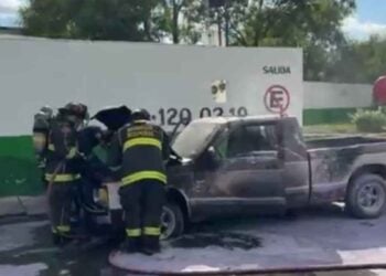Camioneta incendiada Matamoros