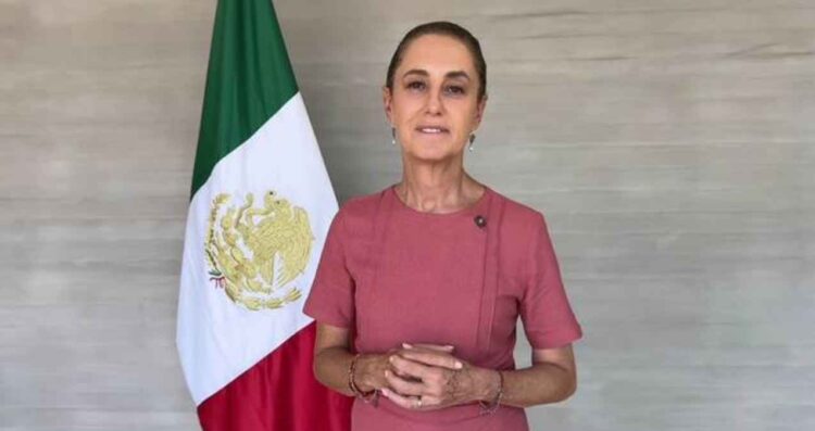 Claudia Sheinbaum entrega de medicamentos