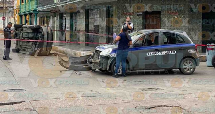 Conductor carro de ruta en Tampico