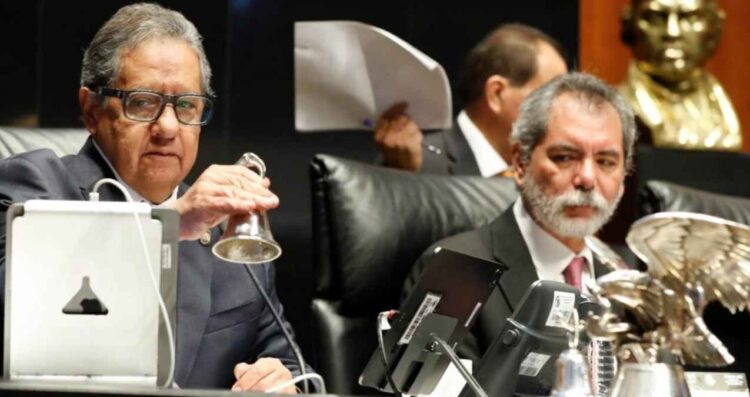Edgar Amador comparece Senado