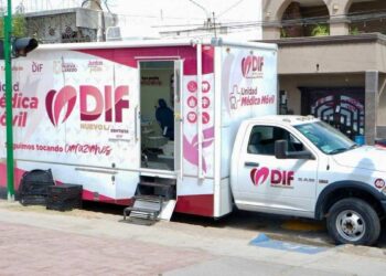 Ella es Fuerte en Nuevo Laredo