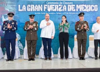 Exposición militar en Tampico