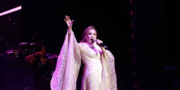 Ficsm cantante Manoella Torres
