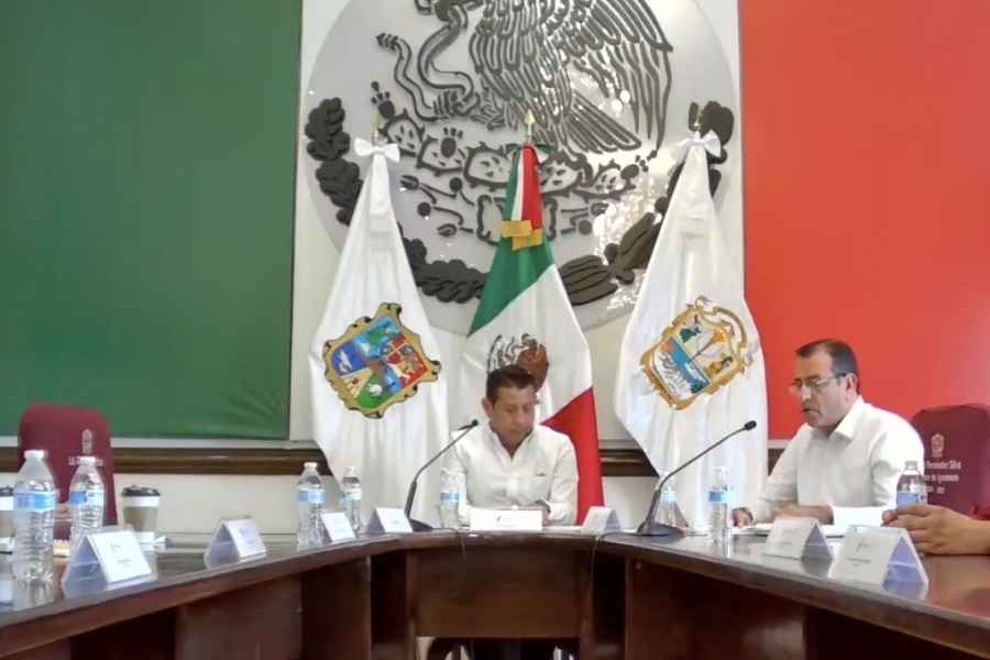 Gattás licencia temporal Victoria