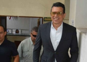 Gattás permiso alcaldía Victoria