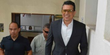 Gattás permiso alcaldía Victoria