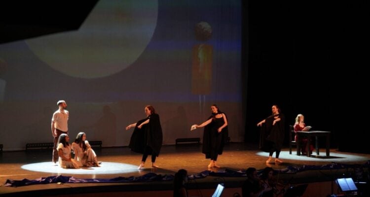 Ireland Dance Theatre cautiva en Nuevo Laredo