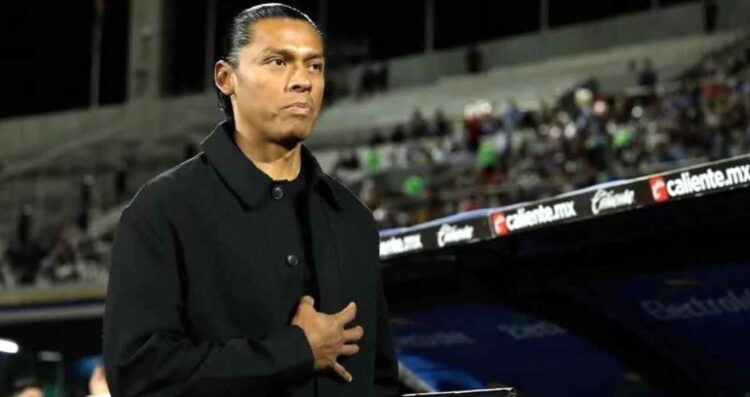 Joel Huiqui fallas plantilla
