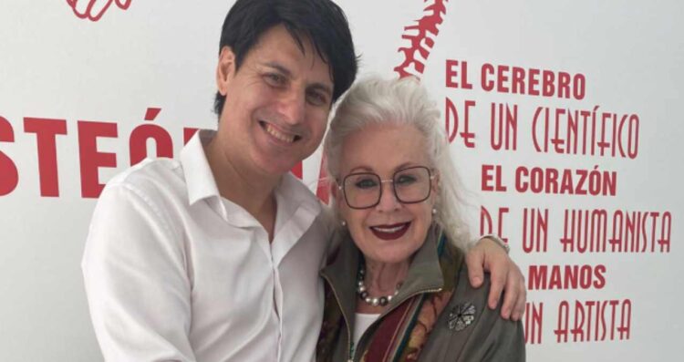 Laura Zapata rodilla
