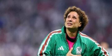 Memo Ochoa recibirá homenaje