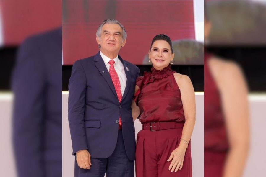 Mónica Villarreal solicita licencia