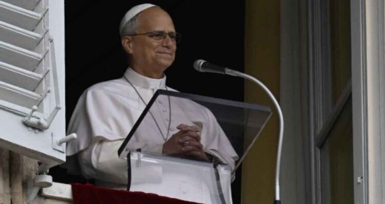 Papa León XIV reaparece cirugía