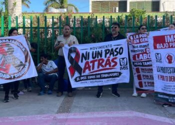 Personal IMSS protesta Matamoros