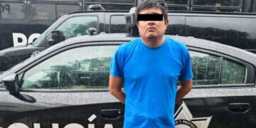 Policía de Monterrey adolescente