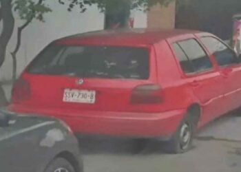 Policías de Guadalupe vehículo