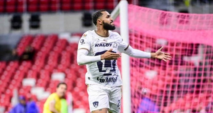 Pumas importante victoria Atlante