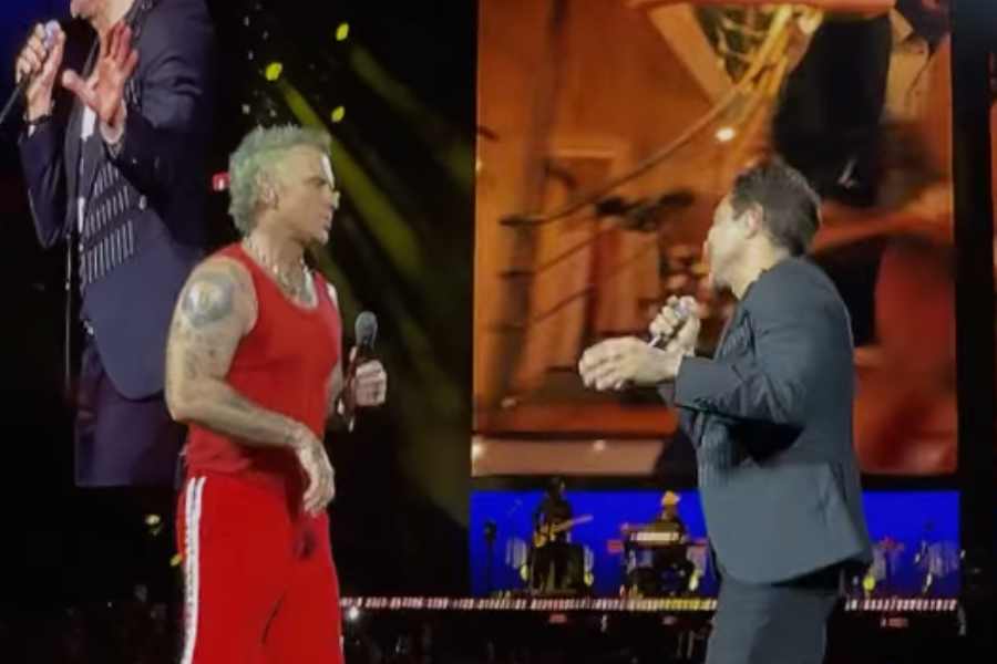 Robbie Williams y Omar Chaparro