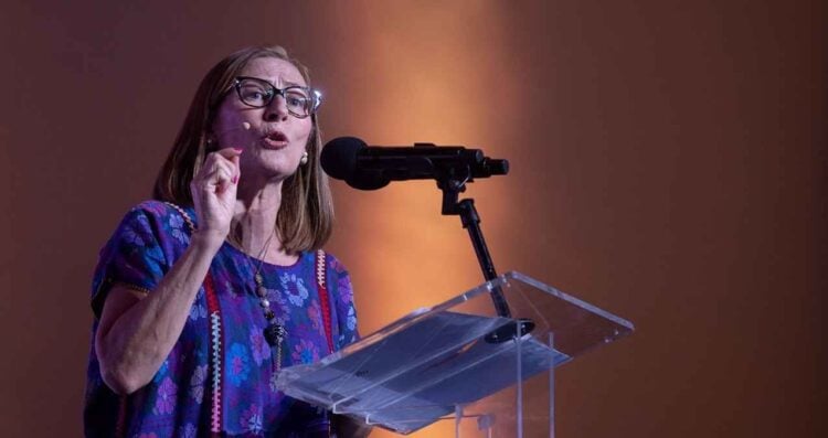 Tatiana Clouthier movimiento