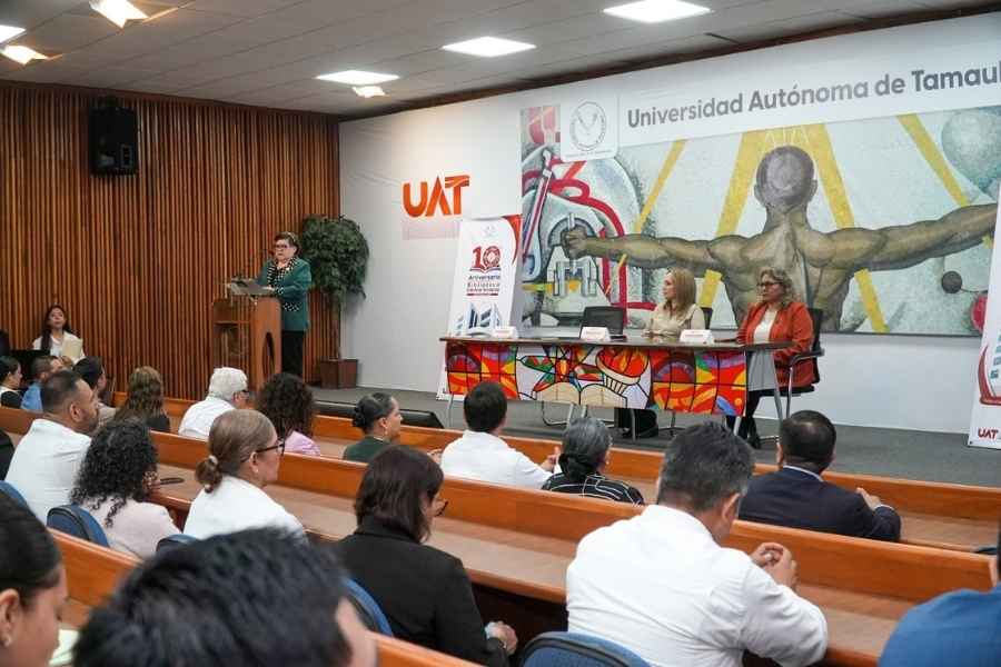 UAT Biblioteca Central Victoria