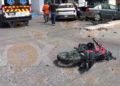 Victoria tres vehículos motociclista