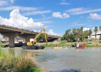 boyas en el río Bravo