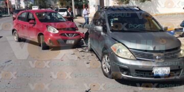 choca vehículos estacionados en Ciudad Victoria