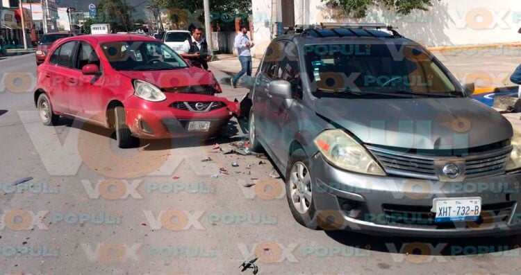 choca vehículos estacionados en Ciudad Victoria