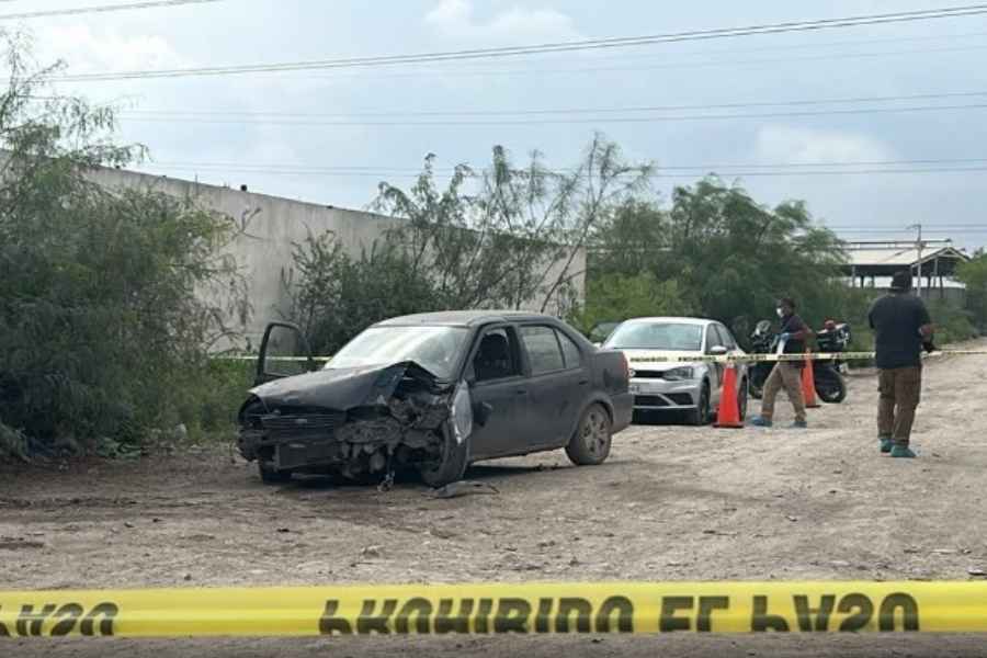 chocar poste en Escobedo
