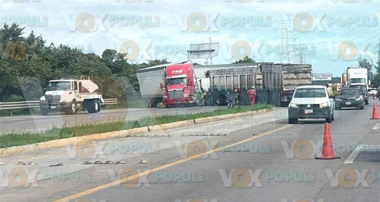 choque de tráileres en Altamira