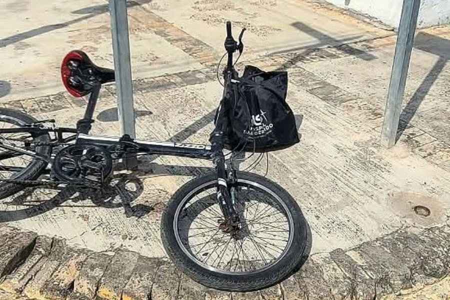 ciclista choque centro Laredo