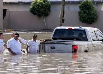 familia inundación en Matamoros