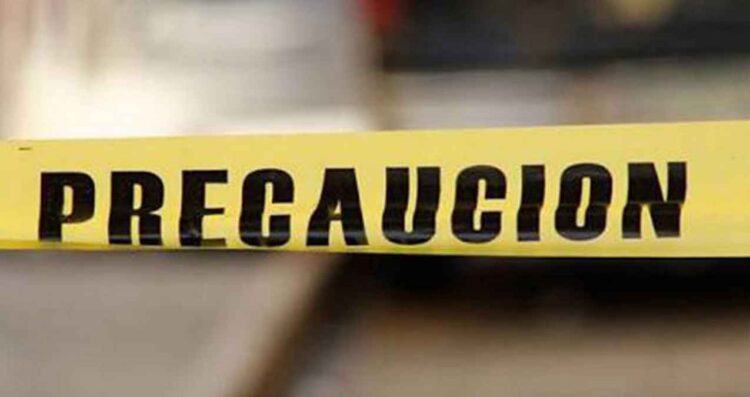 hombre casa en Nuevo Laredo
