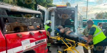 hombre descarga eléctrica en Madero