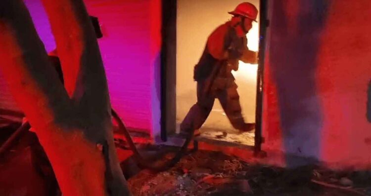incendio bodega tarimas Juarez