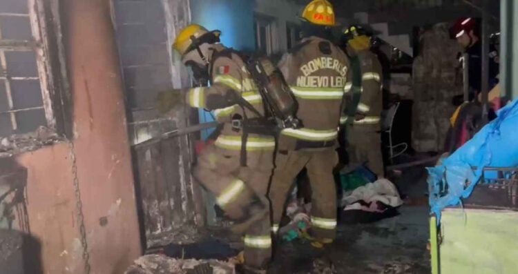 incendio cuartos de renta en Monterrey