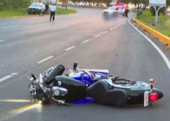 motociclista derrapar en Guadalupe