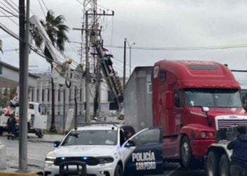 trailer poste San Pedro