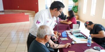 vacunas para adultos mayores Nuevo Laredo