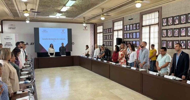 Cabildo de Tampico, Tamaulipas, conmemora a víctimas de la matanza de Tlatelolco